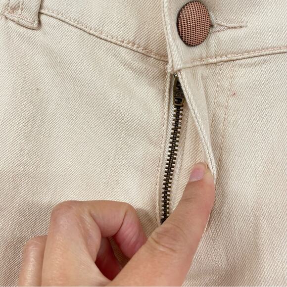 Cabi Pale Peach Bootcut High Rise Womens Jeans 6 Boot Cut - Picture 4 of 11